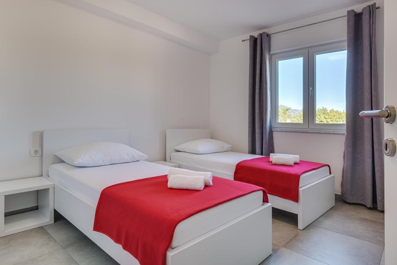 Green Point Paklenica Starigrad Exterior photo