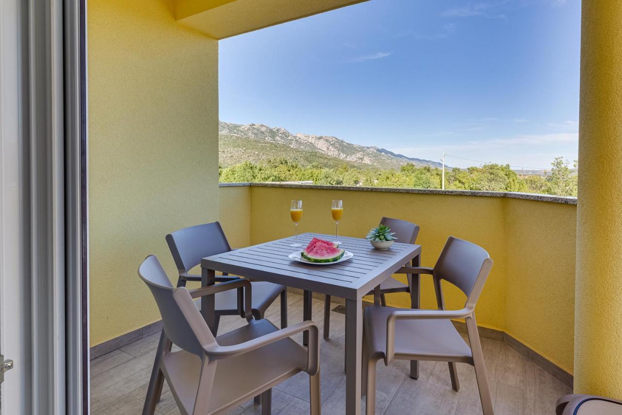 Green Point Paklenica Starigrad Exterior photo